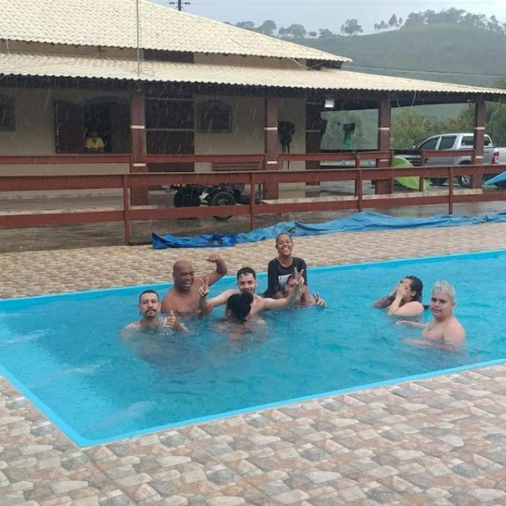 Pousada Recanto Feliz Carvalhos Mg Buitenkant foto
